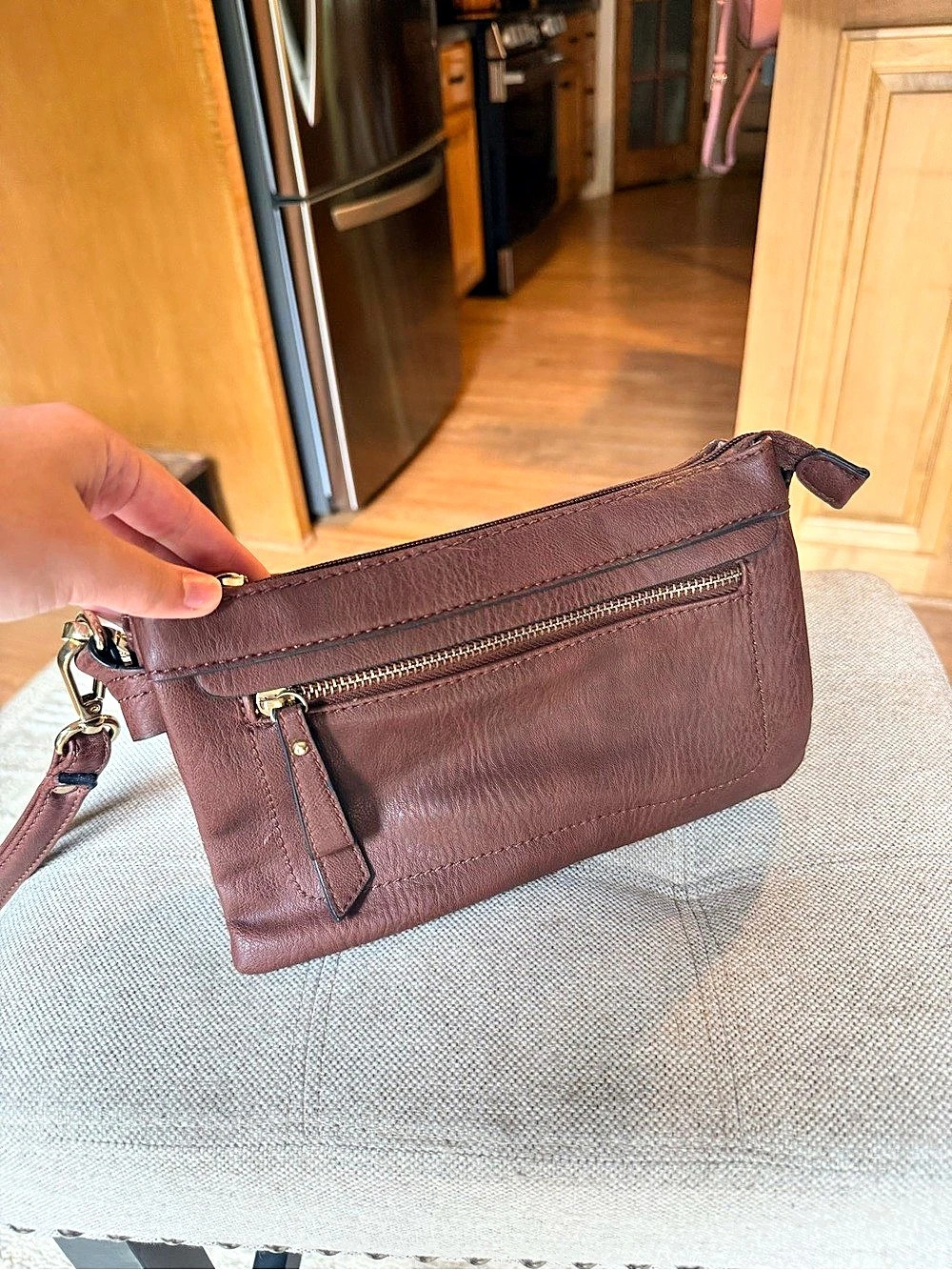 Multi-Compartment Crossbody in Brown Like New